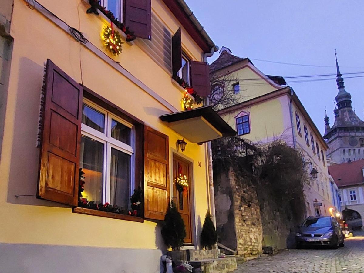 Apartament Casa Hermann Sighișoara Zewnętrze zdjęcie